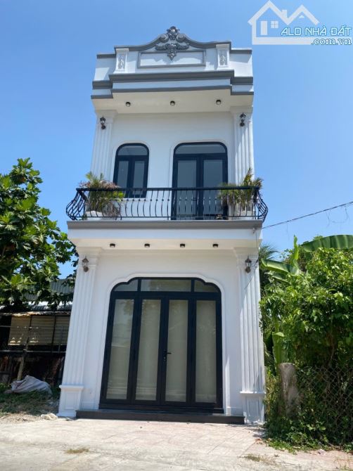 Bán nhà 1 trệt 1 lầu 40 m2 mặt tiền đuờng Rạch Bạch Nha,cách Trần Hưng Đạo 100m,phuờng 5