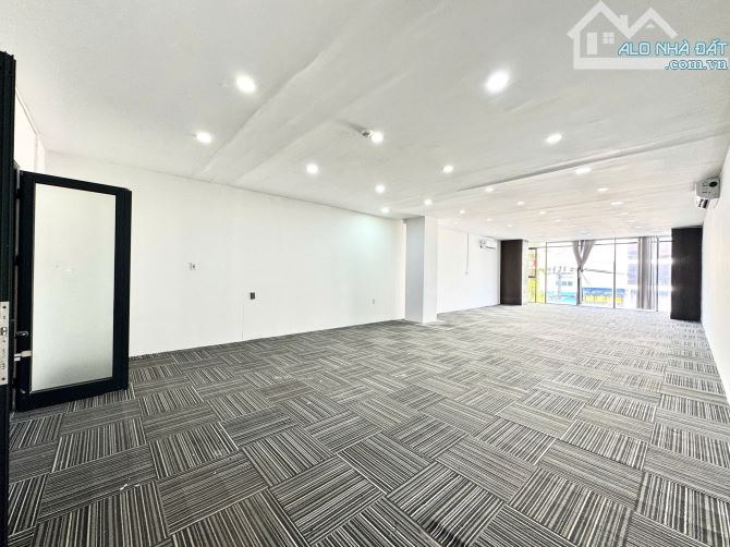 Cho thuê văn phòng 94 m², 23,5 tr/tháng (đã VAT) miễn phí 18 chỗ để xe máy