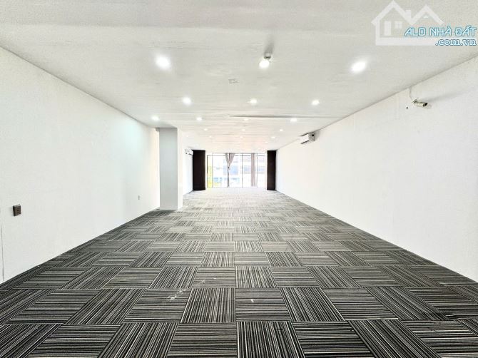 Cho thuê văn phòng 94 m², 23,5 tr/tháng (đã VAT) miễn phí 18 chỗ để xe máy - 2