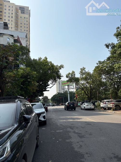 Bán Nhà Mặt Phố Tú Mỡ 50m-9 tầng thang máy-kinh doanh - ôt- vỉa hè