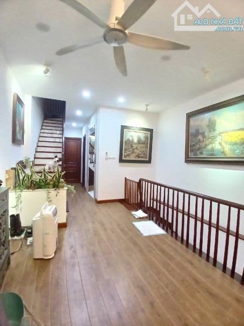 NHÀ 6 TẦNG THANG MÁY - MẶT NGÕ VẠN PHÚC - 76M2 - CÁCH PHỐ 30M - CHỈ 16 TỶ