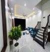 4,xx cho căn 3 tầng mới tinh đẹp long lanh tại CVN Đông Hương. Đường oto thông thiên.