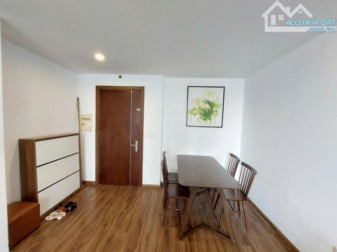 CHO THUÊ CĂN HỘ CHUNG CƯ EUROWINDOW
