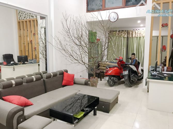 PHÂN LÔ ĐỖ QUANG CẦU GIẤY 2 THOÁNG OTO TRÁNH Ở & KINH DOANH GẦN PHỐ 45m MT 4.4m 18.5 Tỷ