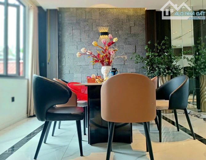 Nhỉnh 6t vào ở ngay lô góc khu Châu Long - Quán Thánh, Ba Đình cổ xịn, gần hồ Trúc Bạch