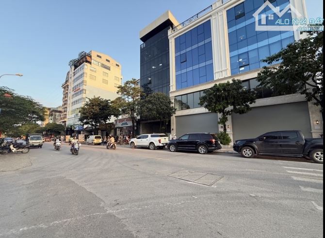 💎 MẶT PHỐ ĐỨC DIỄN – TOÀ NHÀ VĂN PHÒNG – VIEW HỒ – HIẾM 💎  • 152m² – MT 8m • 6 tầng + 1 - 2