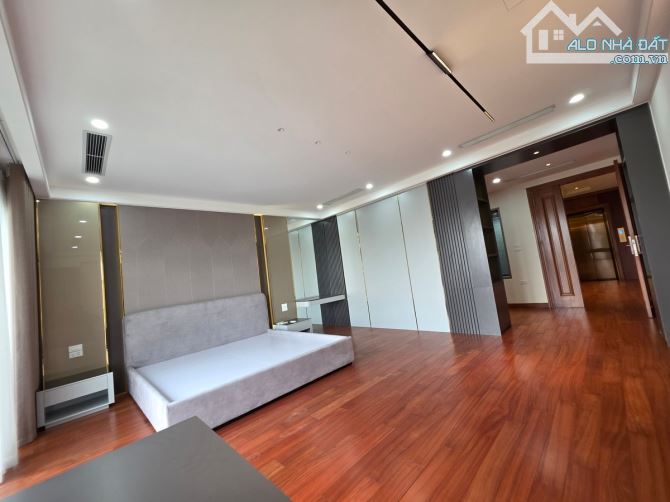 SIÊU PHẨM MẶT PHỐ LÝ NAM ĐẾ- KINH DOANH HÓT - LÔ GÓC- 48M2- 4T- MT RỘNG- NHỈNH 38 TỶ