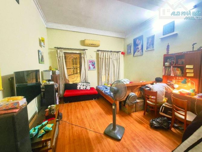 BÁN ĐẤT - TẶNG NHÀ - TT BA ĐÌNH - KIM MÃ - 71M - 3 TẦNG - MẶT TIỀN 4.5M - 24.5 TỶ