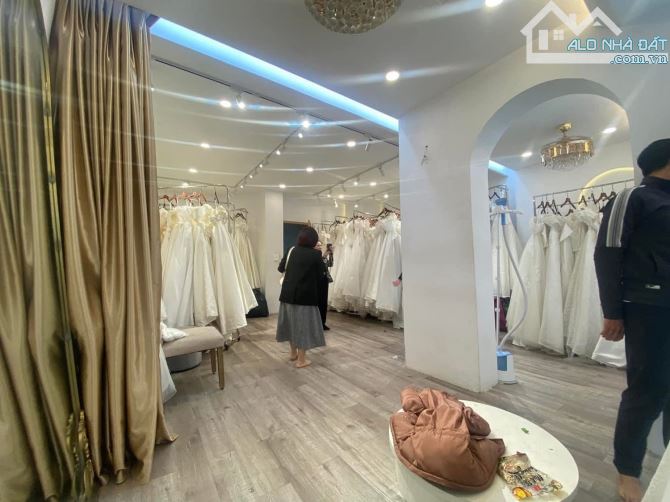 MẶT PHỐ ĐẶNG TIẾN ĐÔNG – 7 TẦNG – THÔNG SÀN – 43 TỶ - 7