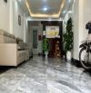 Khách sạn ngay trung tâm thành phố Đà Lạt