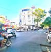 E cần chuyển nhượng lại căn nhà mặt tiền đường Lê lợi như hình