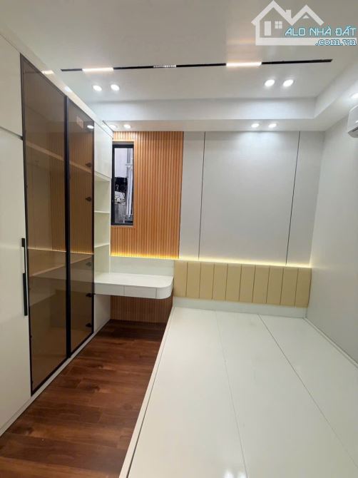 HIẾM PHỐ CỔ - HÀNG BÚN – PHAN ĐÌNH PHÙNG – THANG MÁY – Ở + CHO THUÊ HOMESTAY 25TR/THÁNG –