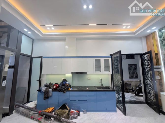 PHỐ CỔ HÀNG BÚN – PHAN ĐÌNH PHÙNG – THANG MÁY – DT 26/45 M 5 T GIÁ NHỈNH 9TỶ