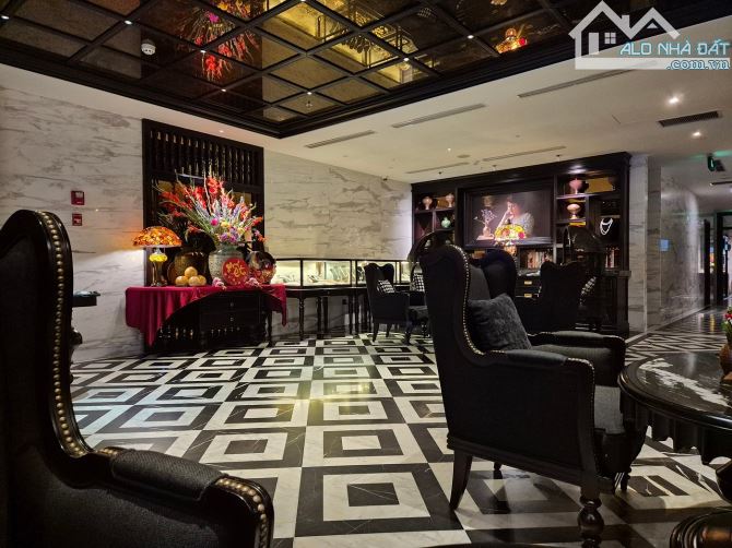 Khách sạn MP Nguyễn Trường Tộ 180m2 x 16 tầng MT 7.5m - 50p - 170 tỷ - Dòng tiền 36 tỷ/năm