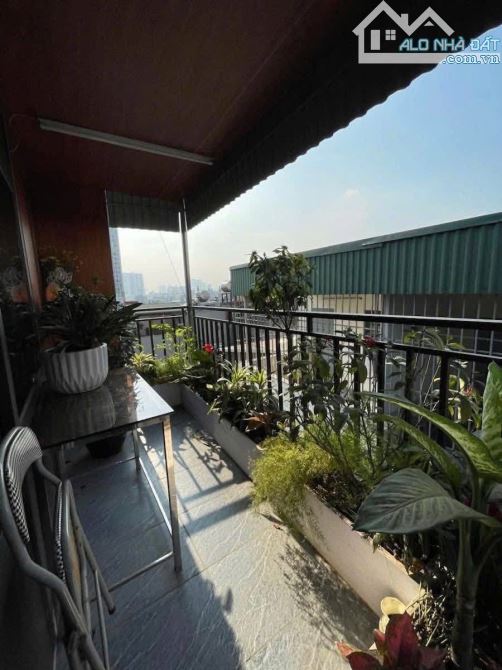 Hoàng Đạo Thành Thanh Xuân Diện tích 32/35T2m2, 6Tầng, Mặt tiền 5.2 m, giá 12,5 tỷ