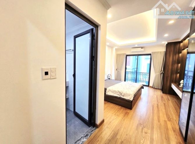 THANH NHÀN-6 TẦNG THANG MÁY 45M2,MT 4,5M,NGÕ NÔNG THẲNG-CHÀO 12 TỶ 6