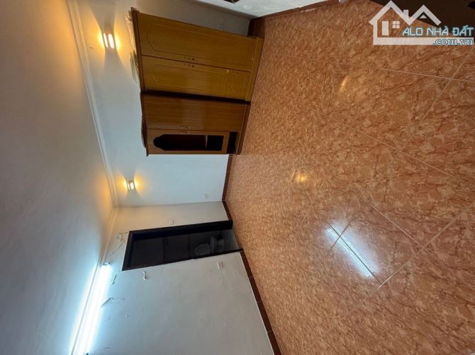 CÀN BÁN - NHÀ ĐỘI CẤN - TT BA ĐÌNH - 50 M - 4 TẦNG - MẶT TIỀN 6M - 19.8 TỶ SỔ ĐỎ