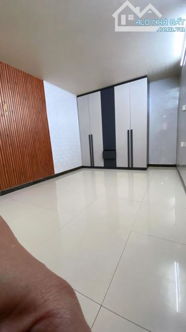 BÁN TẬP THỂ TẦNG 1 – Bùi Ngọc Dương – KINH DOANH ĐA DẠNG – Ô TÔ VÀO TẬN NƠI