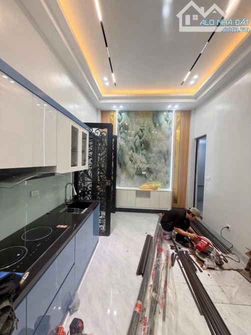 HIẾM PHỐ CỔ - HÀNG BÚN – PHAN ĐÌNH PHÙNG – THANG MÁY – Ở + CHO THUÊ HOMESTAY 25TR/THÁNG –