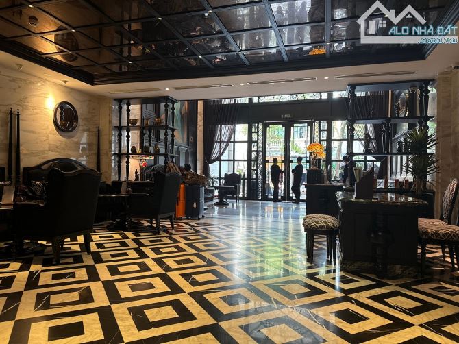 Khách sạn MP Nguyễn Trường Tộ 180m2 x 16 tầng MT 7.5m - 50p - 170 tỷ - Dòng tiền 36 tỷ/năm