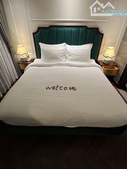 Khách sạn MP Nguyễn Trường Tộ 180m2 x 16 tầng MT 7.5m - 50p - 170 tỷ - Dòng tiền 36 tỷ/năm