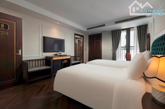 Khách sạn MP Nguyễn Trường Tộ 180m2 x 16 tầng MT 7.5m - 50p - 170 tỷ - Dòng tiền 36 tỷ/năm