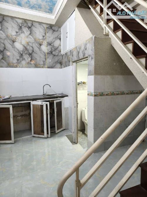 QUẬN 7 – 3 TỶ 1 - NHÀ 2 TẦNG - 2PN NGAY PHÚ MỸ HƯNG - 3