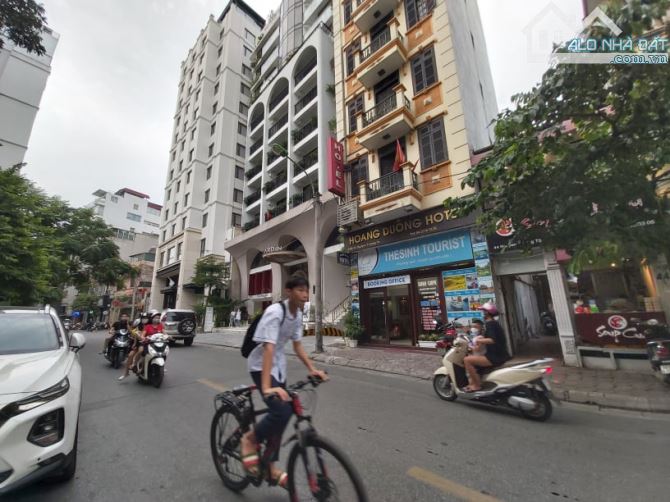 Khách sạn MP Nguyễn Trường Tộ 180m2 x 16 tầng MT 7.5m - 50p - 170 tỷ - Dòng tiền 36 tỷ/năm