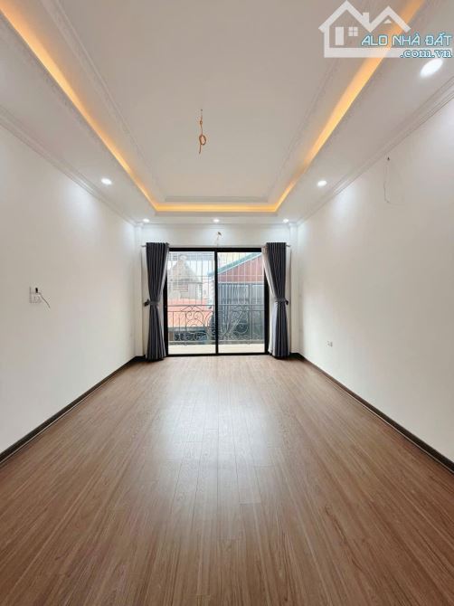 8.45 TỶ – 30/33M2 – 5 TẦNG –VÕ THI SÁU– TRẦN KHÁT CHÂN – LÒ ĐÚC