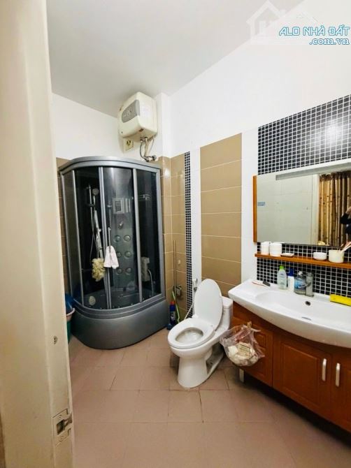 BÁN NHÀ PHỐ NGUYỄN TRÃI, THANH XUÂN 5 tầng - 87,5m2- mt 5m- 17 tỷ400