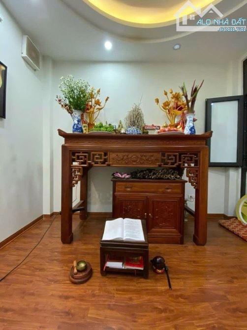 BÁN NHÀ ĐẸP - ĐỘI CẤN - BA ĐÌNH - 41 M - 5 TẦNG - MẶT TIỀN 3.5M - 13.9 TỶ - MẶT NGÕ THÔN