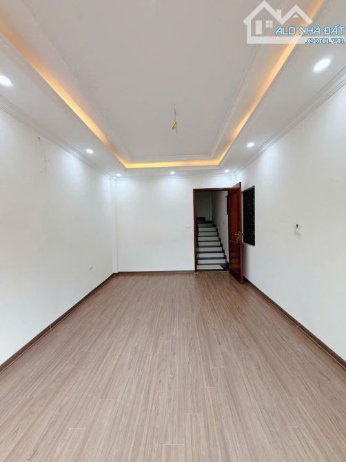 8.45 TỶ – 30/33M2 – 5 TẦNG –VÕ THI SÁU– TRẦN KHÁT CHÂN – LÒ ĐÚC