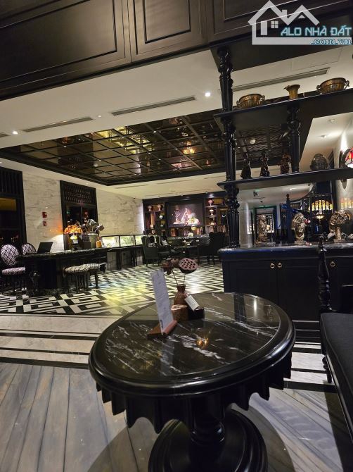 Khách sạn MP Nguyễn Trường Tộ 180m2 x 16 tầng MT 7.5m - 50p - 170 tỷ - Dòng tiền 36 tỷ/năm