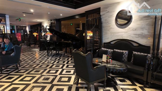 Khách sạn MP Nguyễn Trường Tộ 180m2 x 16 tầng MT 7.5m - 50p - 170 tỷ - Dòng tiền 36 tỷ/năm