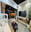 - Bán nhà 4 tầng đường ( 7m5) Hàn Thuyên, Hải Châu. DT 5m x 15,5m – Giá 9,8 Tỷ TL.