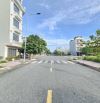 Bán Đất Gần Làng Đại Học Hồ Chí Minh, KDC Đồng Bộ - 64m2 - Giá 3,98 tỷ