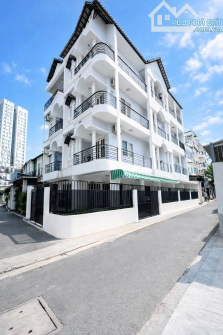 Bán CHDV 4 tầng, Huỳnh Tấn Phát. 105m2, ngang 5.5m, dòng tiền sẵn, hxh. Chỉ 8.x tỷ