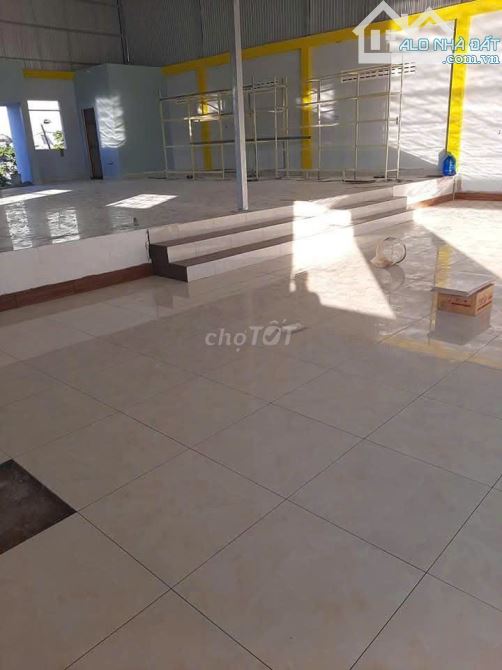 BÁN NHÀ ĐẤT 3 MẶT TIỀN QL 57C – PHÚ NHUẬN - DIỆN TÍCH 385M² - GIÁ 5,5 TỶ - 1