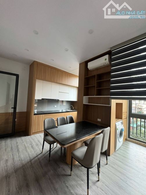 Cực hiếm Mặt ngõ Nguyễn Công Hoan 39m MT5.2m vỉa hè ô tô Kinh doanh vô địch