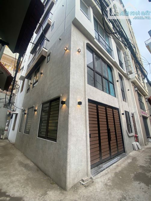 BÁN CCMN ĐỊNH CÔNG 55M, MT 6M, LÔ GÓC, 7T THANG MÁY, 15PKK, NGÕ RỘNG GẦN PHỐ, 15 TỶ