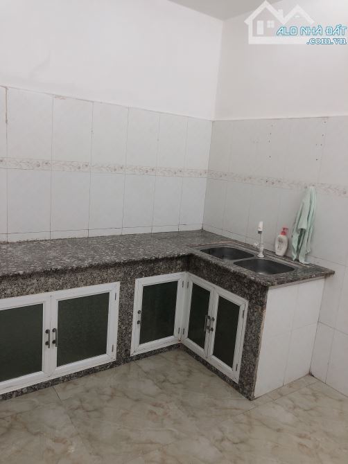 Hẻm Xe Tải 79 Âu Cơ Q11, 3.3x14, 2PN 2WC rộng rãi 13tr - 2