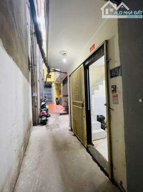 CHỈ HƠN 2 TỶ CÓ NGAY NHÀ 4 TẦNG TT ĐỐNG ĐA - LÔ GÓC 2 THOÁNG