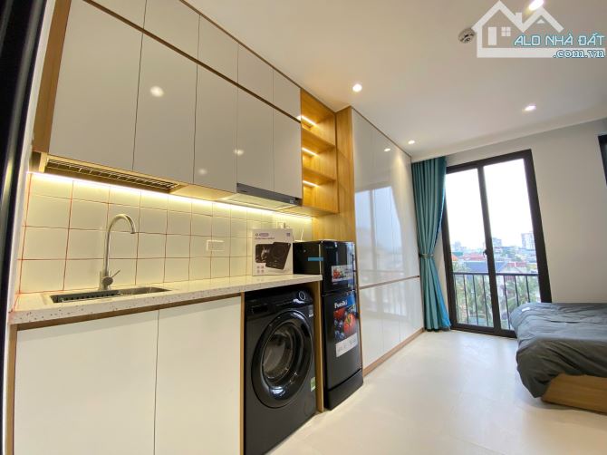 BÁN CCMN ĐỊNH CÔNG 55M, MT 6M, LÔ GÓC, 7T THANG MÁY, 15PKK, NGÕ RỘNG GẦN PHỐ, 15 TỶ