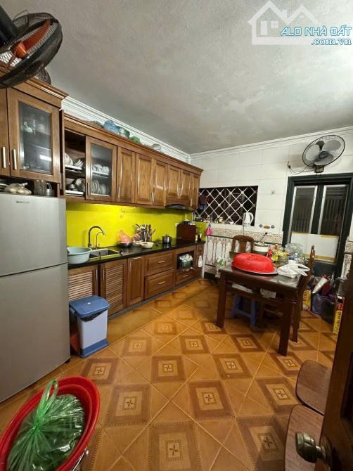 Oto 7 chỗ vào nhà, khu phân lô Tô Vĩnh Diện, lô góc sổ đẹp 60m2 x mtiền 5.9m. Giá 21 tỷ