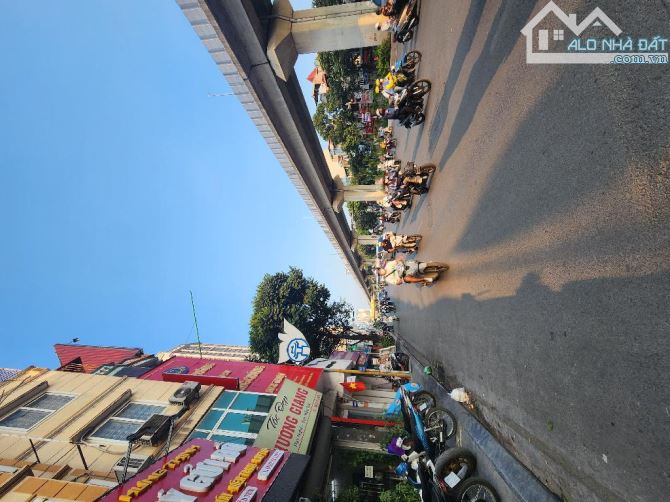 BÁN NHÀ MẶT PHỐ NGUYỄN TRÃI , THANH XUÂN 61M2- 4 TẦNG - 13 TỶ 500