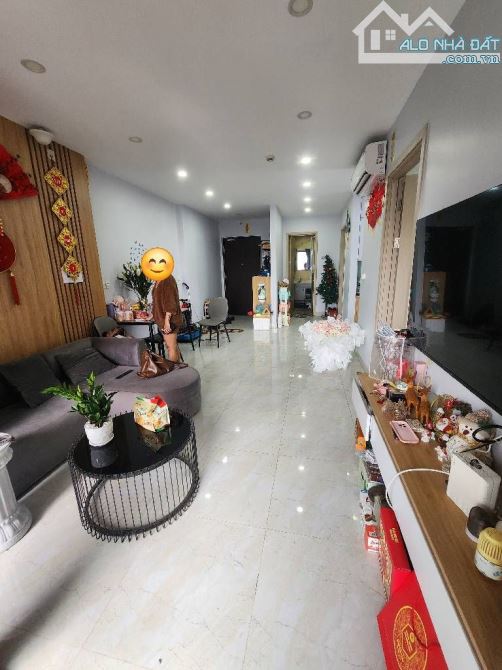 Chung cư Feliz Homes, Đền lừ, Hoàng Mai. Dt 82m2. Có sổ đỏ. 2 ngủ. Giá 7 tỷ 450