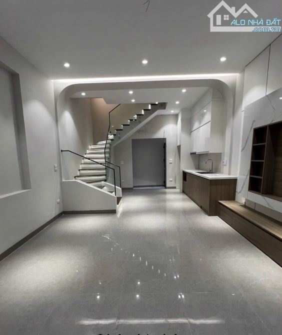 cực hiếm 11.9 tỷ 55m2 x 4 tầng Tạ Quang Bửu - Hai Bà Trưng