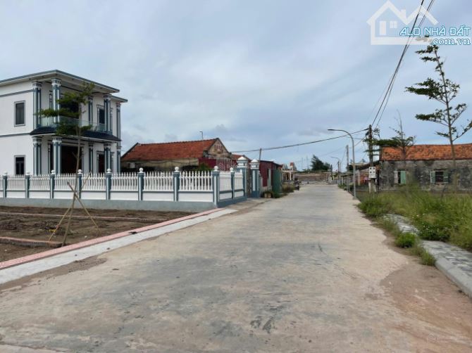 Cực Hiếm lô đất Thịnh Long đường ô tô tránh nhau, sát bãi tắm - 1
