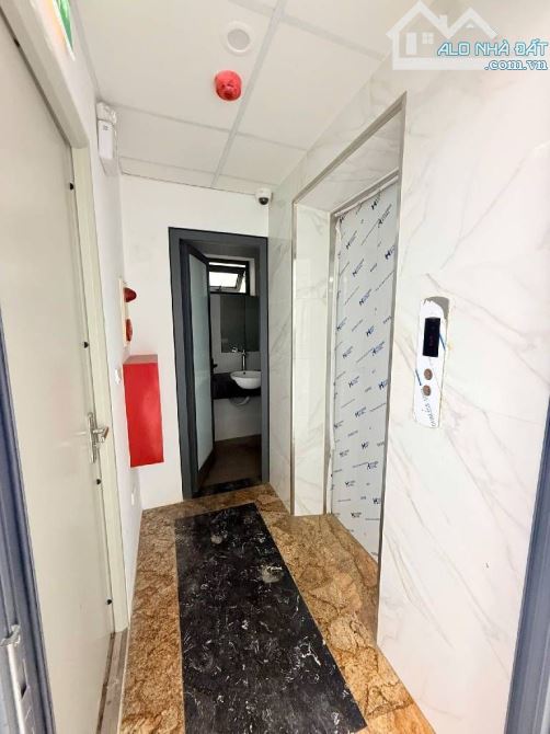 NHÀ MẶT PHỐ - YÊN PHỤ - TÂY HỒ - 85 M - 7 TẦNG - MẶT TIỀN 5.8 M - 45 TỶ SỔ ĐỎ CHÍNH CHỦ