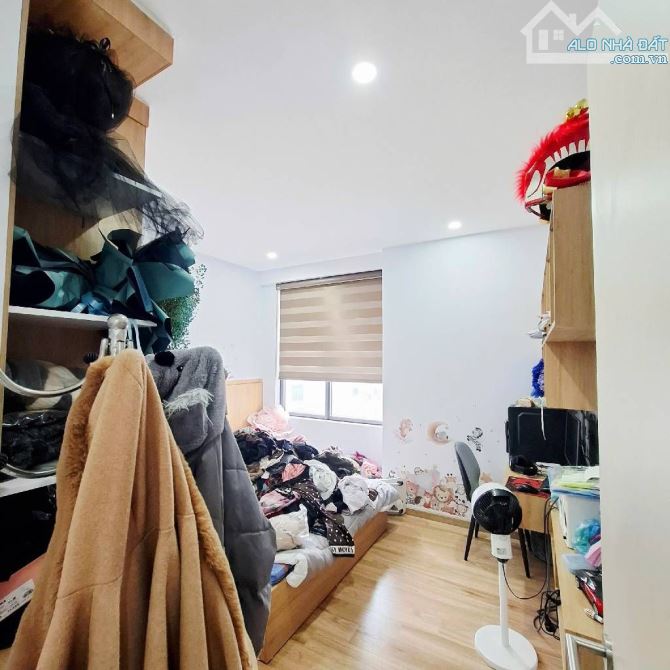 Chung cư Feliz Homes, Đền lừ, Hoàng Mai. Dt 82m2. Có sổ đỏ. 2 ngủ. Giá 7 tỷ 450